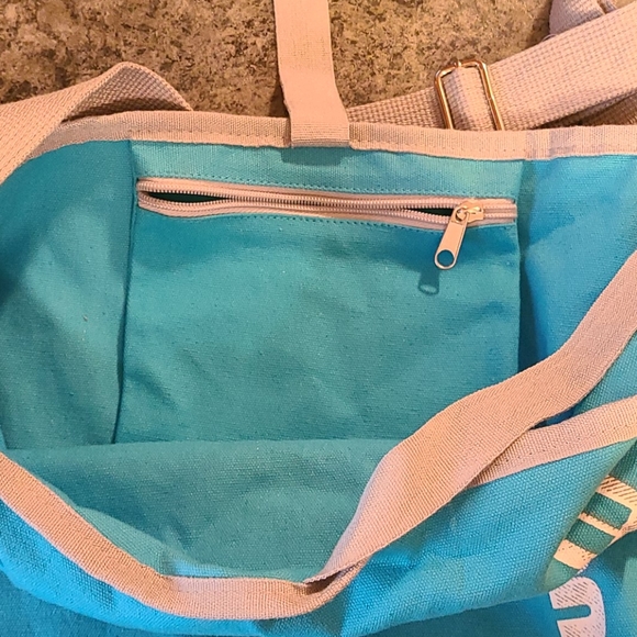 BUCKLE Canvas Shoulder Bag - Picture 6 of 7